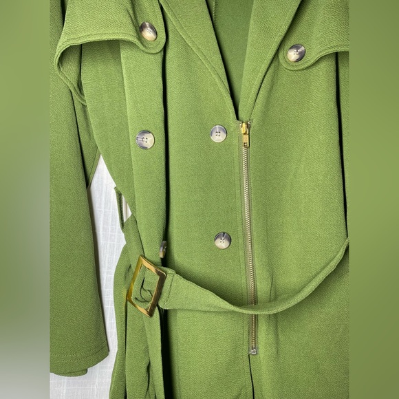 Jacket - Picture 2 of 3